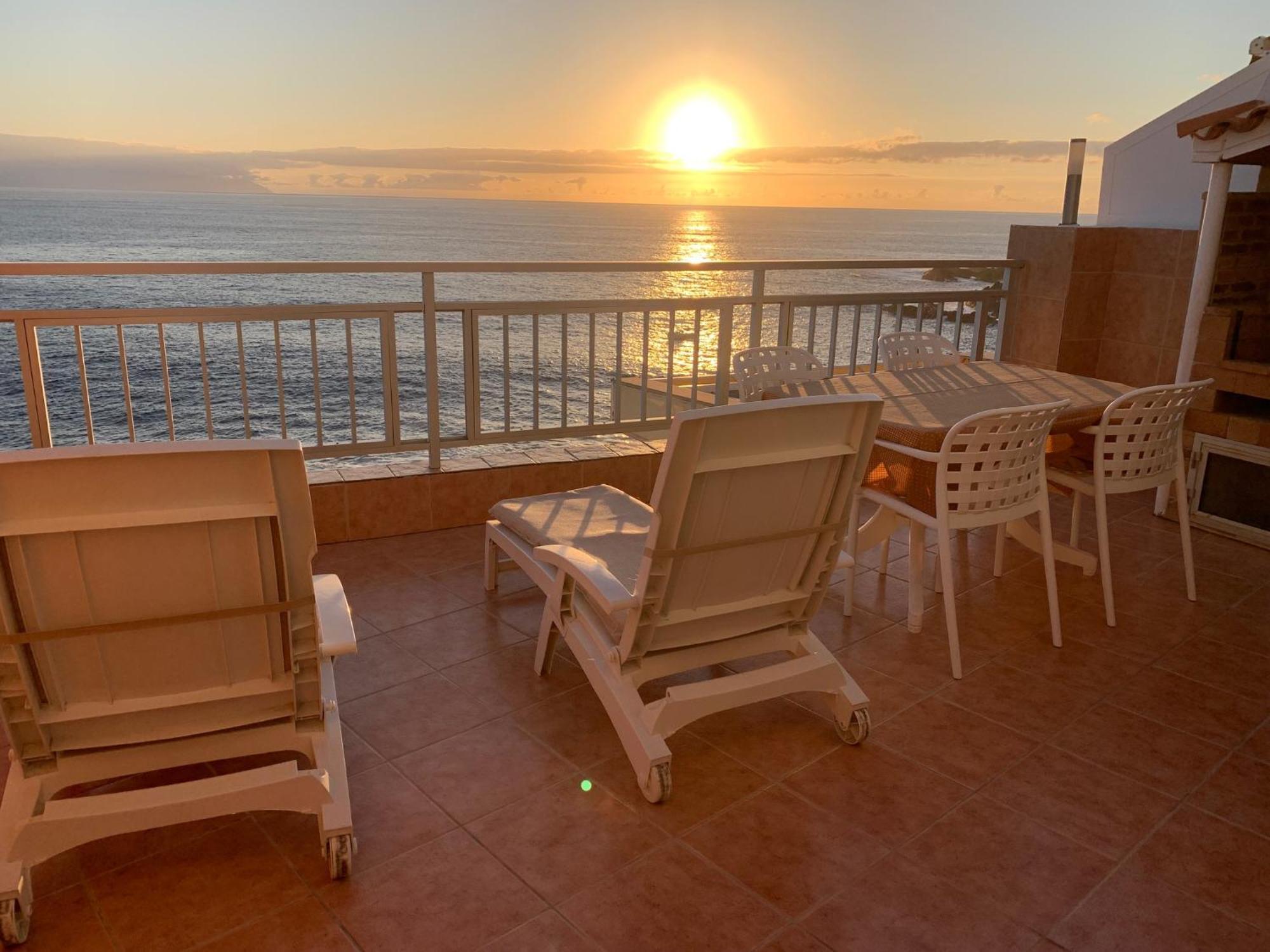 Vivienda Vacacional Con Vistas A La Gomera Y La Palma Puerto de Santiago  Εξωτερικό φωτογραφία